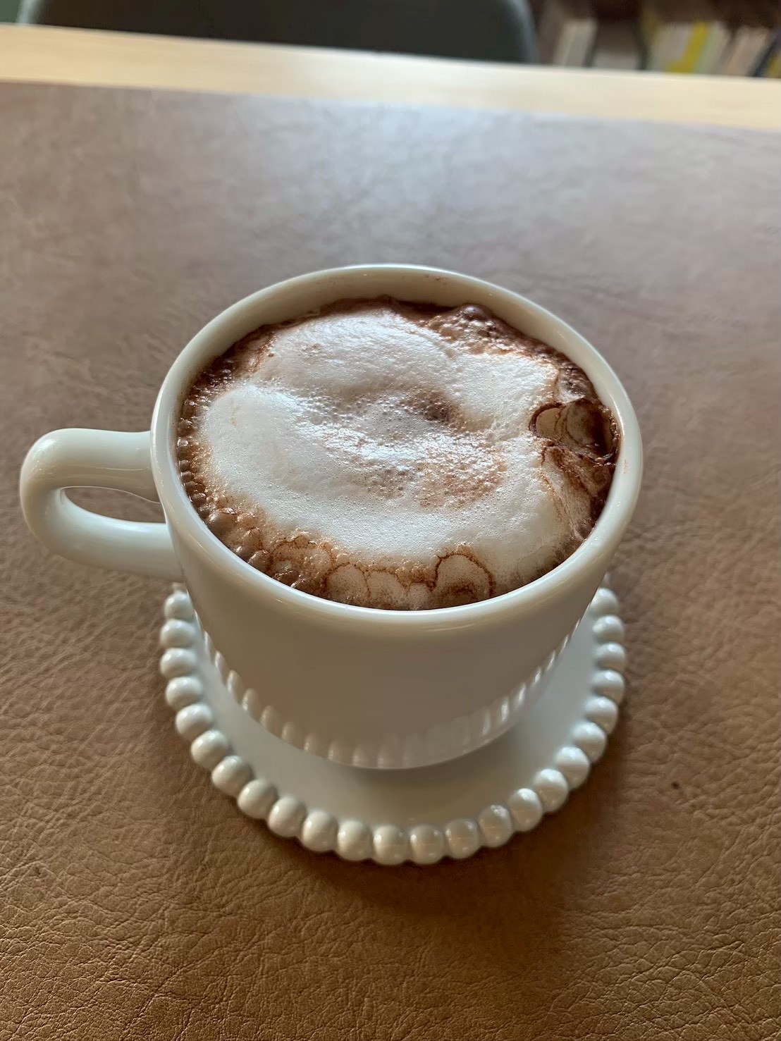 ふわっと泡立つカフェドリンク