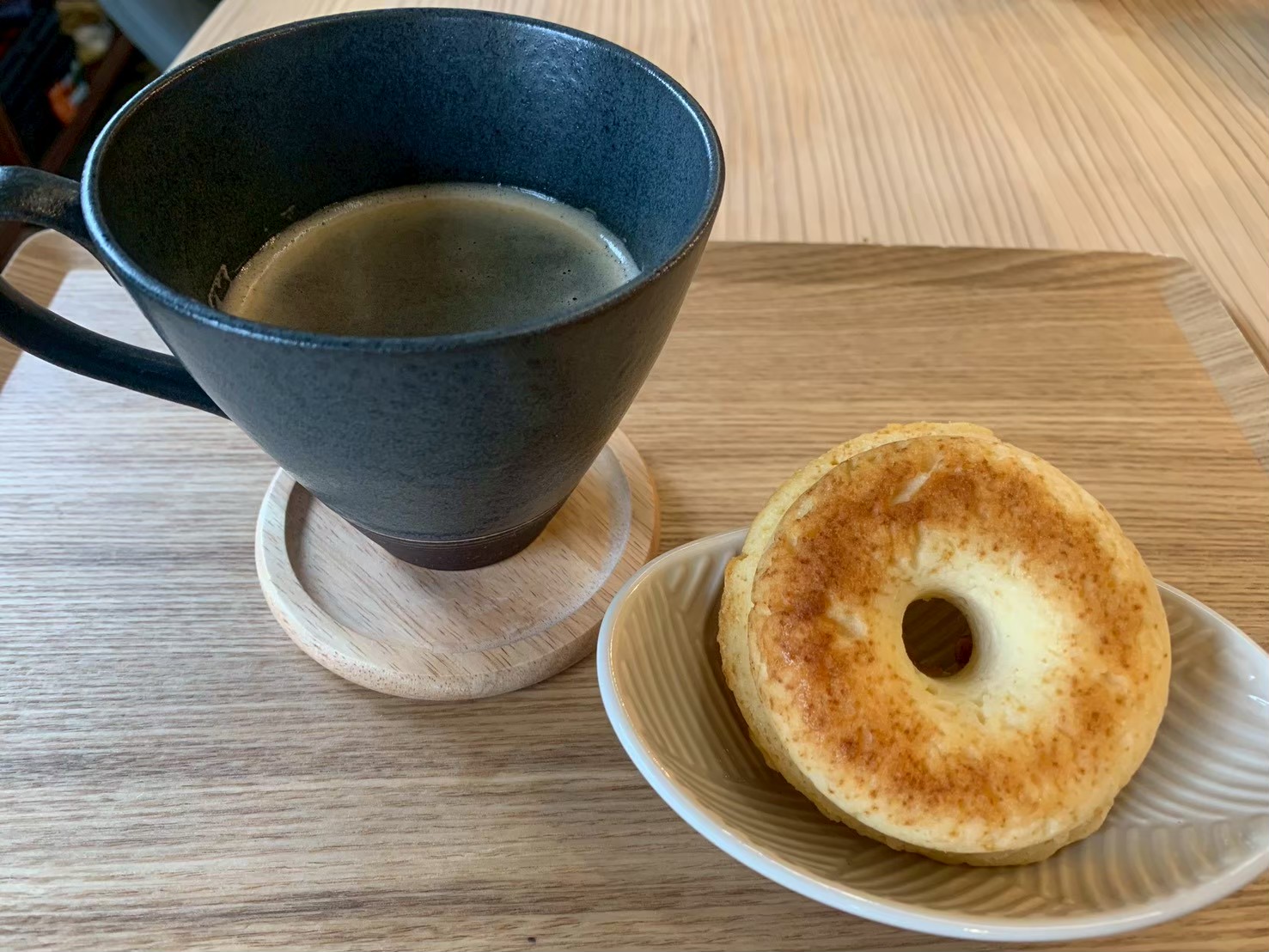 コーヒーと焼き菓子